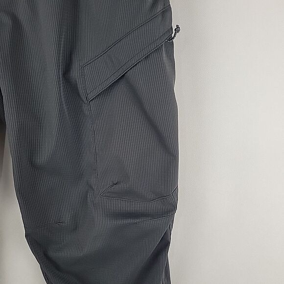 Kuiu Tiburon Cargo Pants Mens 32S 32x30 Gray Micro Vented Hiking Hunting Utility - Picture 5 of 15